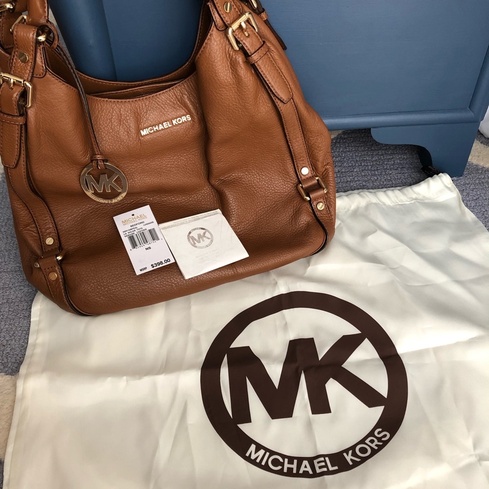 Michael Kors Bedford Shoulder Bag
